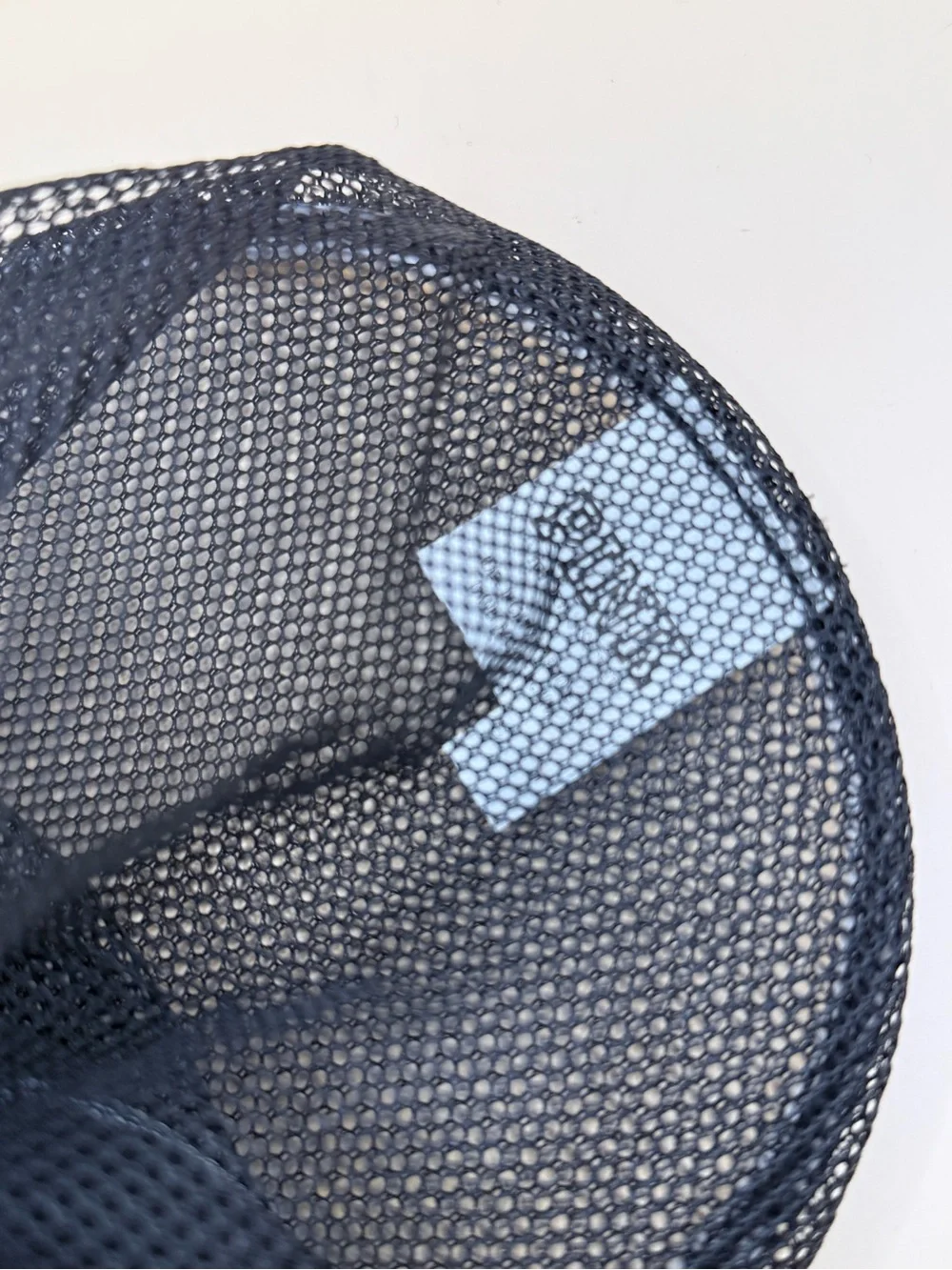 PINK Mesh Lingerie and Delicates Mini Laundry Bag New - Picture 4 of 4